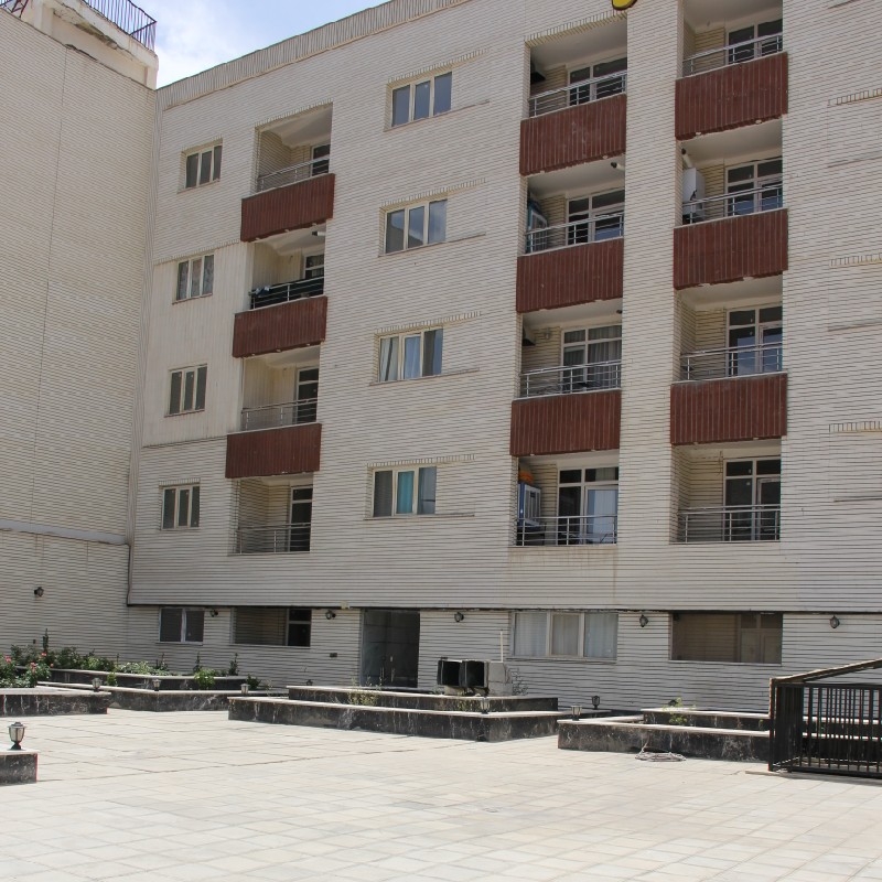 زندگی در اینجا، یک ماجراجویی است